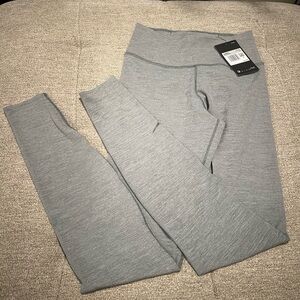 Brand New Grey Nike Womens Training Leggings.
Size XS.